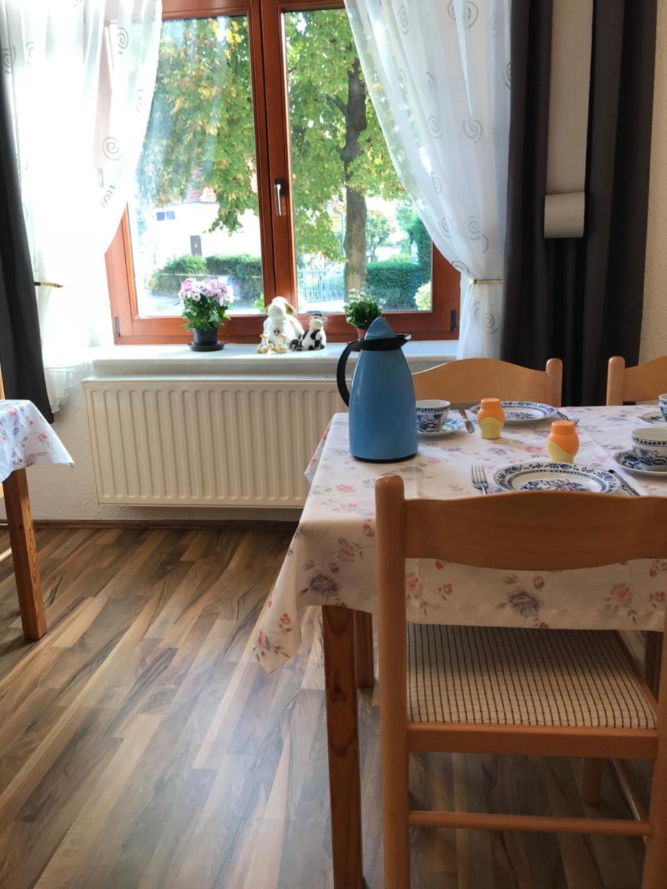 Pension Holzhausen Hotel Quedlinburg Bagian luar foto
