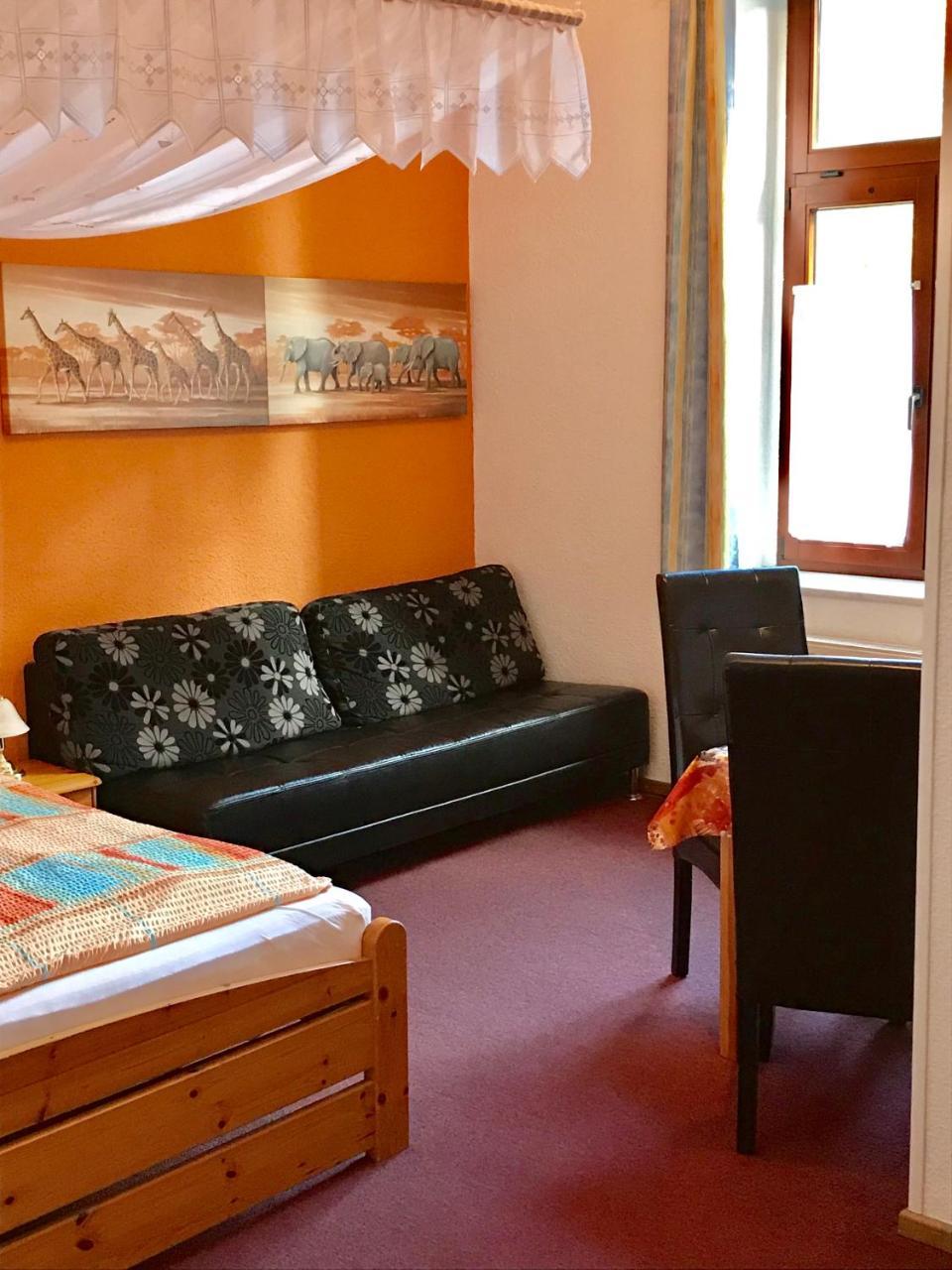 Pension Holzhausen Hotel Quedlinburg Bagian luar foto