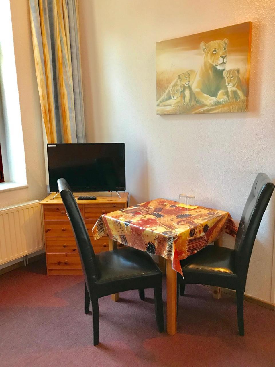 Pension Holzhausen Hotel Quedlinburg Bagian luar foto